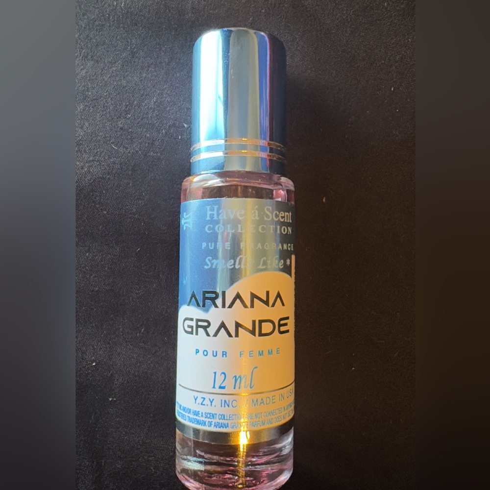 Ariana Grande - Roll on perfume oil Women’s